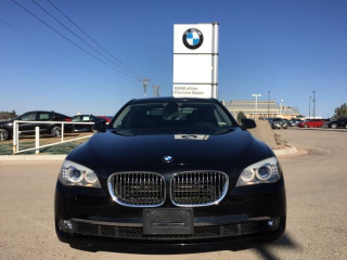 Illustration for article titled 2011 CPO BMW 750Li or a 2015 BMW 328i?